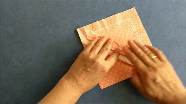 Как красиво сложить салфетки на праздничный стол | How to fold napkins смотреть онлайн