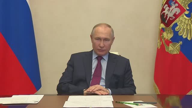 Владимир Путин поддержал предложение Минцифры создать цифровой паспорт на смартфонах