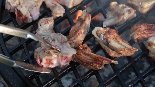 Все устройства из чугуна, от Везувия, любителю готовить на природе. В одном видео! 2020 год. смотреть онлайн