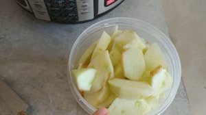 Классическая шарлотка штрудель в мультиварке