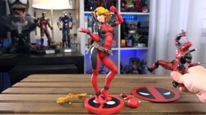 Фигурка ДЕВУШКИ-ДЭДПУЛ от Kotobukiya!
