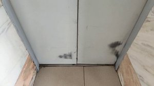 МОДЕР ЛИФТ КМЗ ТОННИК 80-Х ГГ И АДМИНИСТРАТИВНЫЕ ЛИФТЫ ЗАЛИПАЙКИ МОЭЛЗ 80-Х ГГ (МОСКВА)