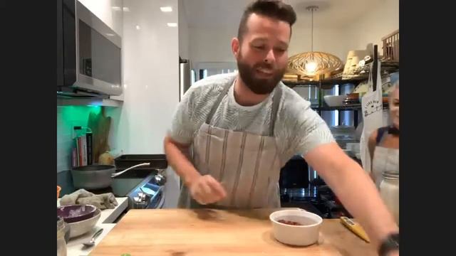 Making Vegan Donuts With Dad Class for March of Dimes смотреть онлайн