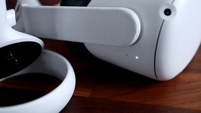 How to Charge Oculus Quest 2 Headset - Charging Oculus Quest 2 with Dead Battery смотреть онлайн