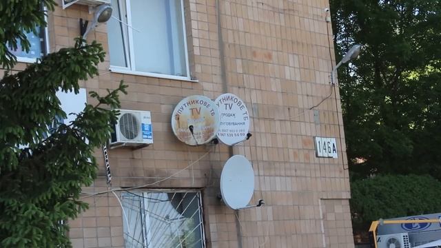 Настройка двух спутников на одну антенну без центрального конвертера (75Е + 90Е) смотреть онлайн