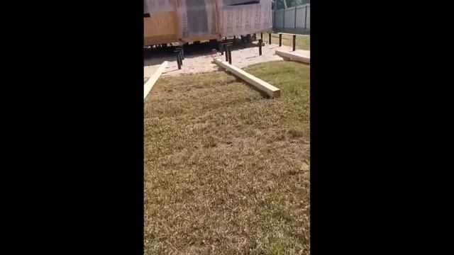 Перенос каркасного дома на 3 метра на свайно винтовой фундамент в пос  Петрушино