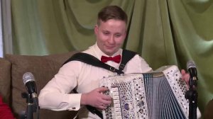 А.Устьянцев "Уральские барабушки"