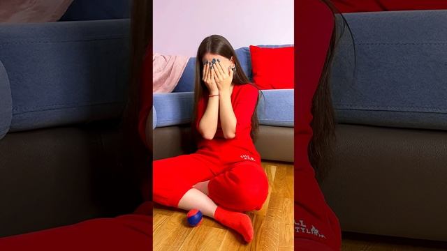 ЧАПИ ПЫТАЕТСЯ УСПОКОИТЬ АРИАНУ???
