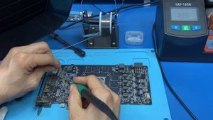 Sapphire RX570. Кулера не крутятся, нет изображения. Еще одна типовуха
