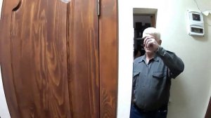 Нужны ли ограничители (стопоры) двери? Какой вариант лучше и удобней: стена или пол? Выбор за вами!