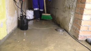 НЕ БУ ДУ трубу холодного водоснабжения одевать в теплоизоляцию ))) Конденсат? Не, не слышал