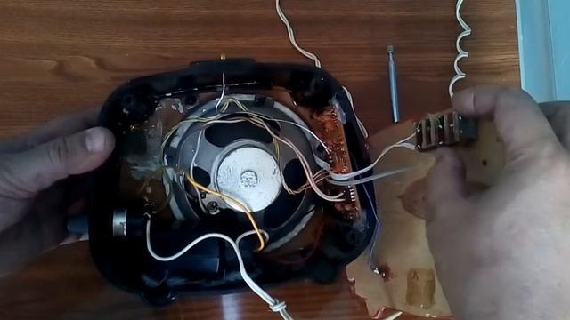 Бабушкина радиоточка или три жизни абонентского громкоговорителя. смотреть онлайн