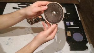 РАЗБИРАЕМ РАДИОПРИЕМНИК "ТУРИСТ РП 315" ЧТО ТАМ ЕСТЬ?