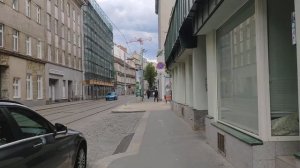 Walking on a cloudy day in Vienna - Neulerchenfelder Straße from Gürtel to Ottakringer Brauerei