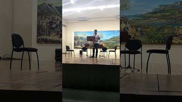 Um chorinho modulante- Severino Araújo, Solo Ari Junior смотреть онлайн