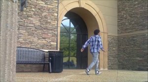 Танец под дапстеп.flv