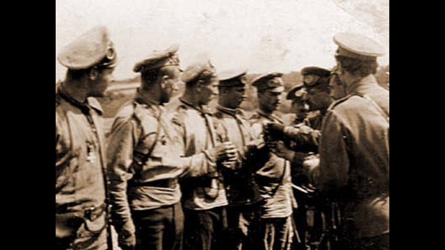 Игорь Христенко поет Офицерский романс.wmv смотреть онлайн