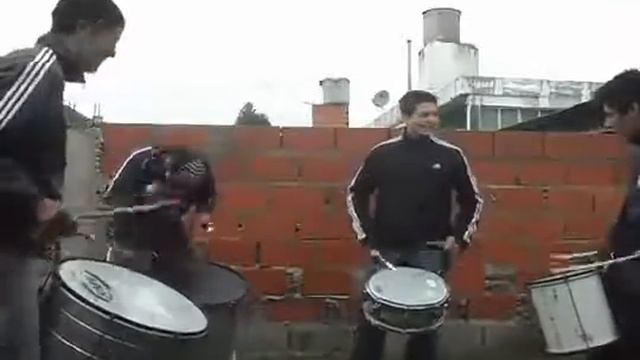 Batucada Macacos do Samba Rosario avi смотреть онлайн