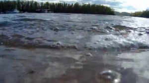 Волны в яхт клубе. Омск