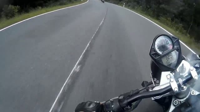 Memories // GSX-R 600 K1 смотреть онлайн