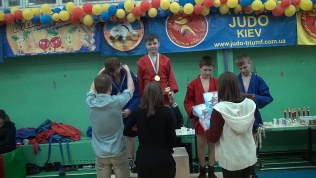 Награждение -42 кг. Турнир СК "ТРИУМФ" по самбо. 27 февраля 2016г. смотреть онлайн
