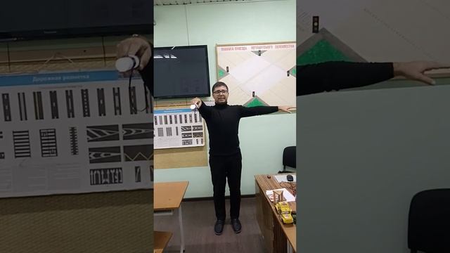 Сигналы регулировщика/Мастер ПДД Гасанов смотреть онлайн