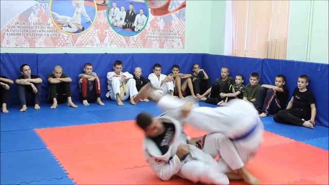 Открытие зала единоборств в Северском кадетском корпусе смотреть онлайн