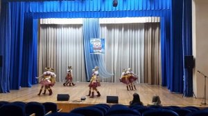 Танцевальный коллектив "Крынiчанька". "Пятки горят"