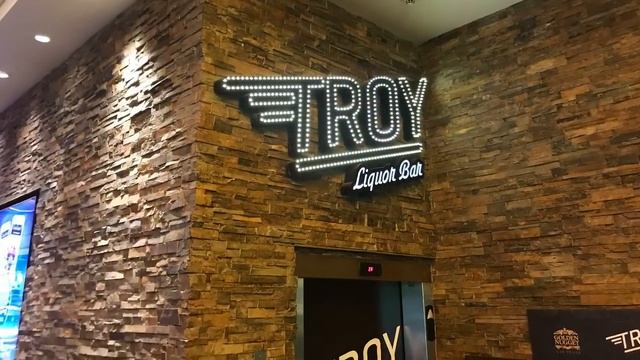 Lexus Turns 21? смотреть онлайн