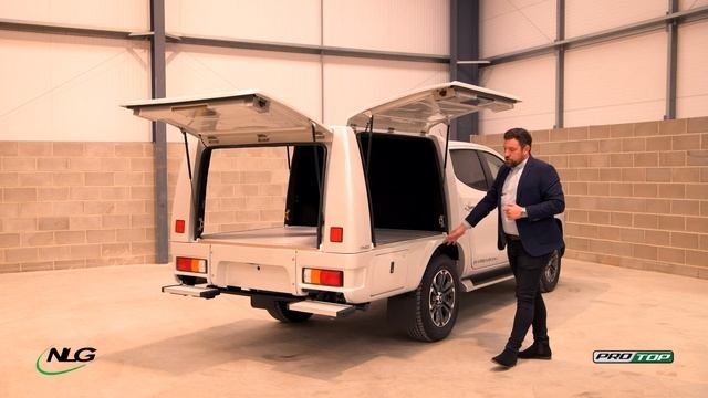 The All-New Professional Hardtop Pro//Top Utility - Mitsubishi L200 Series 6 Showcase & Review смотреть онлайн