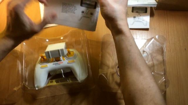 Квадрокоптер JXD 512DW 90 мм WiFi с камерой и барометром смотреть онлайн