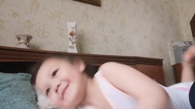 Прогулка/ГОТОВКА /СТИРАЮ КОВРИК/НАШ ДЕНЬ смотреть онлайн