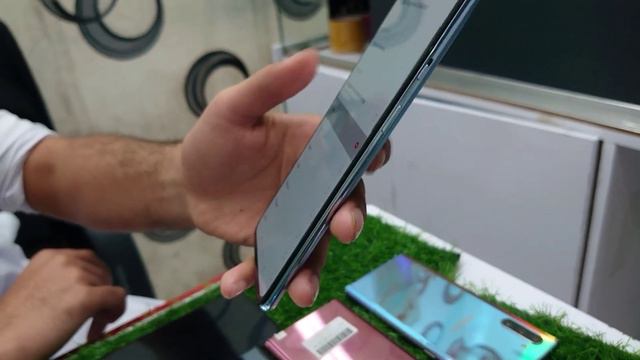 Samsung Note 10 Plus, 10, 9, S105G, OnePlus 8T Plus, 8, Moto Z2 Force Prices Pakistan