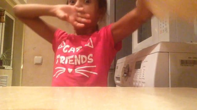 Юля - Кастрюля и лимончик... смотреть онлайн