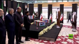أمير قطر يحضر مراسم تأبين الرئيس الإيراني