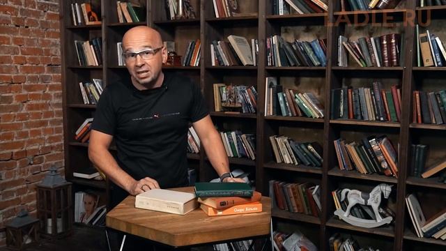 Печорин - молодой придурок! Краткий пересказ романа "Герой нашего времени". Лермонтов. Литература