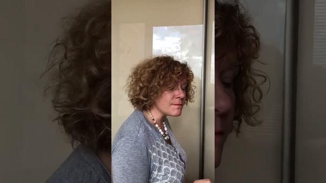 Актёрские чтения. Инсценировка рассказа "Зараза". Автор Лота Тараканова. Читает Анна Скорко смотреть онлайн