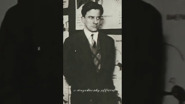 ☁️🤍📝☁️ #маяковский #поэтысеребряноговека #лилябрик смотреть онлайн