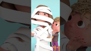 È Halloween! | Video Divertente per Bambini | HeyKids #shorts