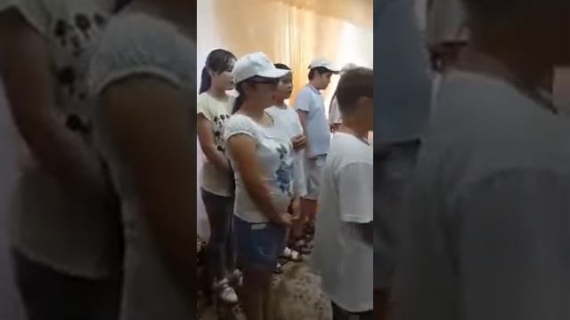 Детки посетили дом престарелых г.Алматы смотреть онлайн