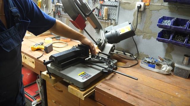 ЗУБАСТОЕ ЧУДОВИЩЕ!! Действительно важный инструмент смотреть онлайн