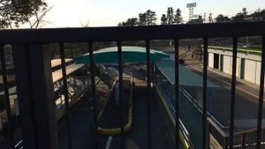 Япония. Цветение сливы. Старые поезда