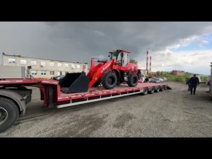 Отгрузка фронтального погрузчика Redstar 2300GT. Звоните 88001011491