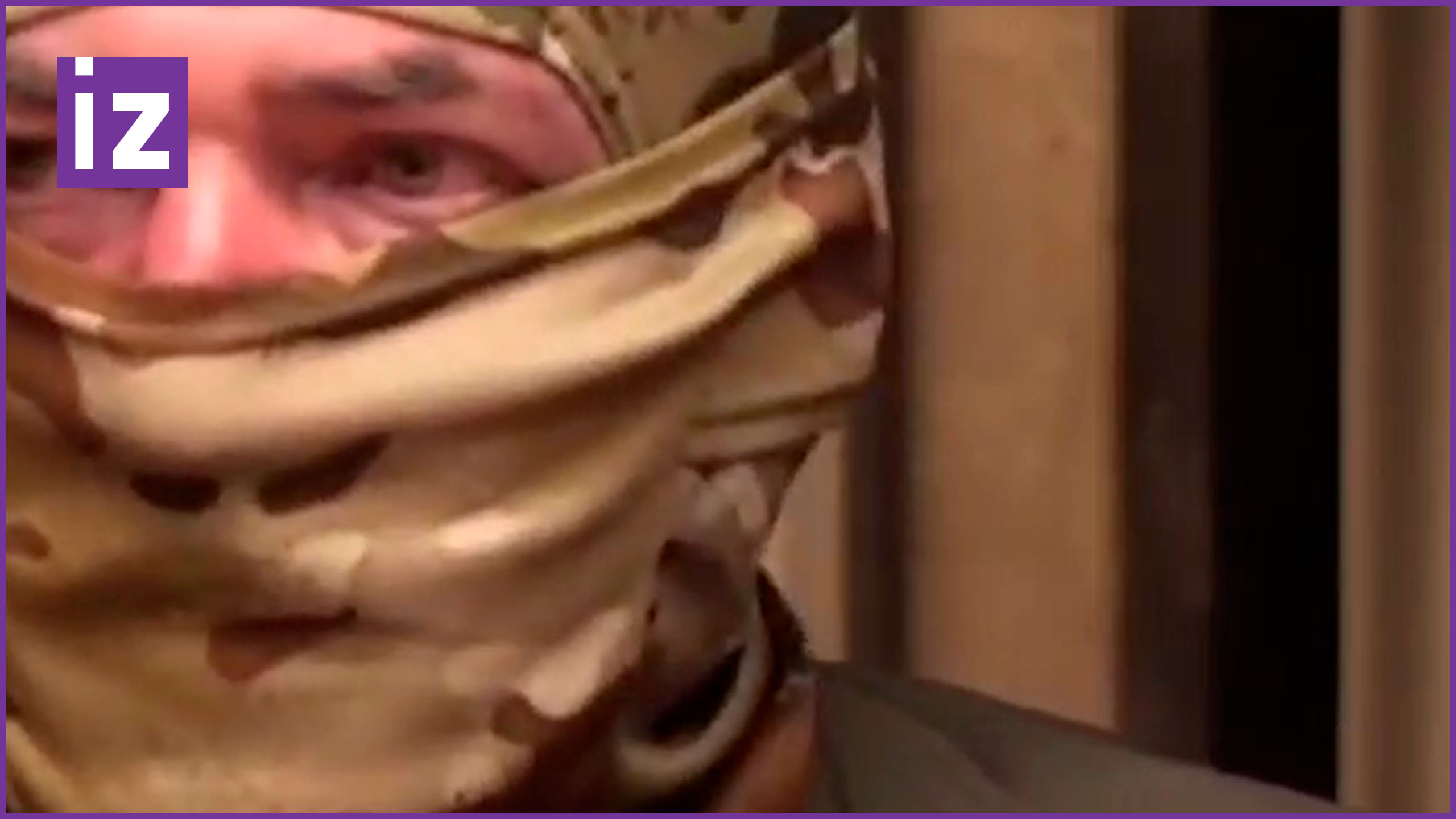 ВСУшник откровенно завидует российскому обмундированию и технике / Известия