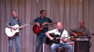 Ансамбль акустических гитар "Неистовые грифы"