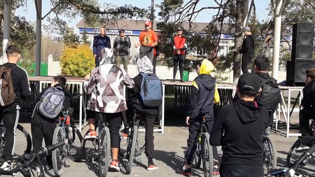 Открытие велодорожек в городе не загорами. смотреть онлайн
