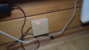 ПАР из каменки с беспроводной КНОПКИ! Поддаём пару лёжа на пологе! Банные поделки)