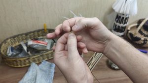 Пара слов про установку проволоки и лески в бумажную лозу