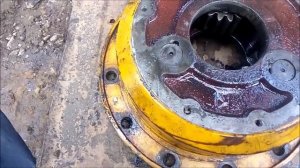 Замена сальников ступицы колеса на LW300F 1 часть