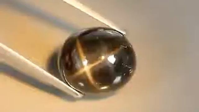 Камень звездчатый Диопсид натуральный 4.57 карат! Артикул: 22276 цена 1620 руб смотреть онлайн